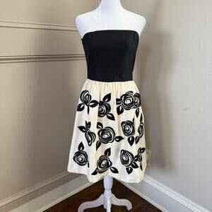 Strapless Silk Floral Rose Cocktail Dress White House Black Market Sz 2